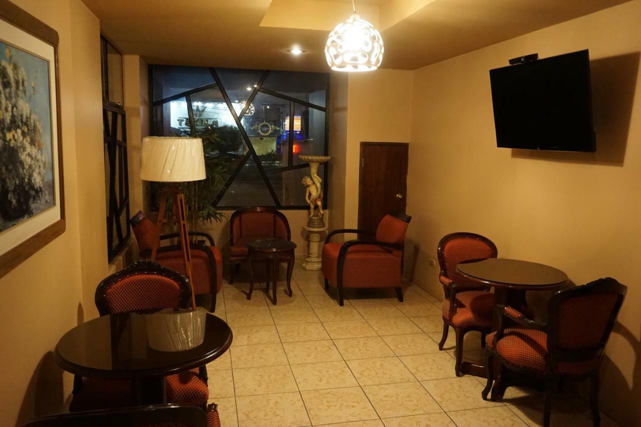 Hotel Santa Maria Lima Exterior foto
